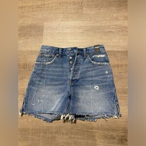 Abercrombie & Fitch High Rise Shorts (24)